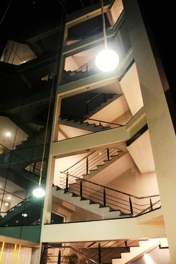 Hotel The Kalyaniz 구와하티 외부 사진